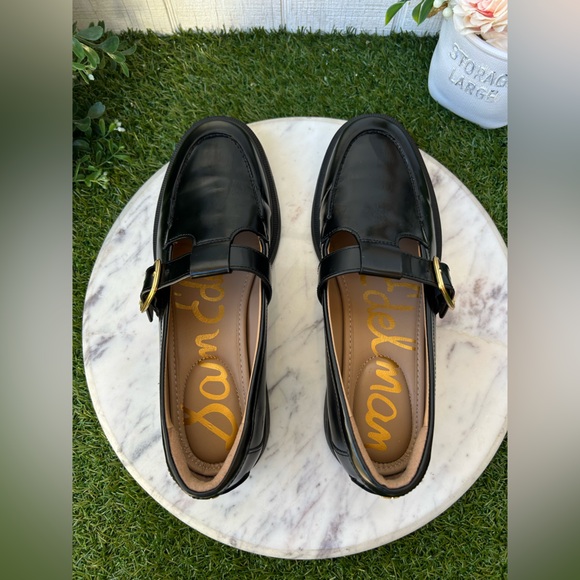 Sam Edelman
Elaina T-Strap Buckle Loafer Black Leather women Sz 8.5 gently used - Picture 11 of 16